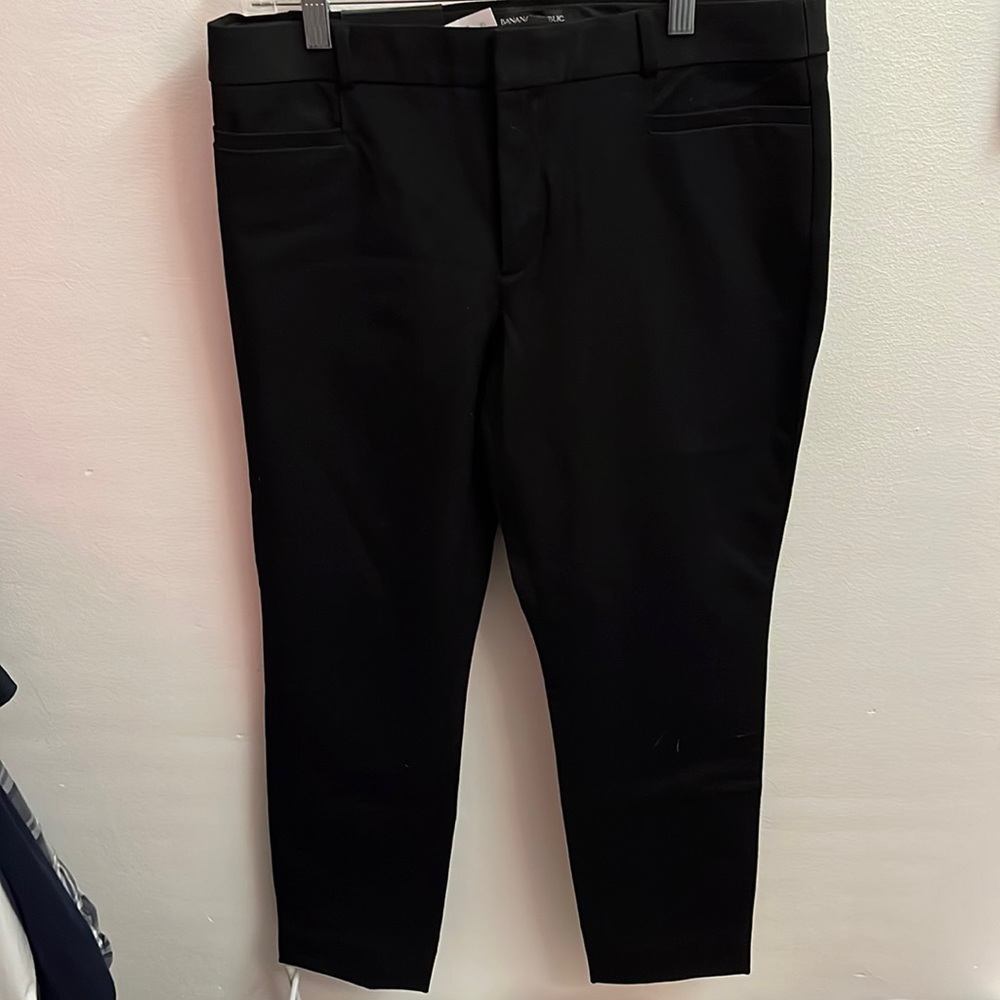 Woman's Banana Republic (Black) Pants